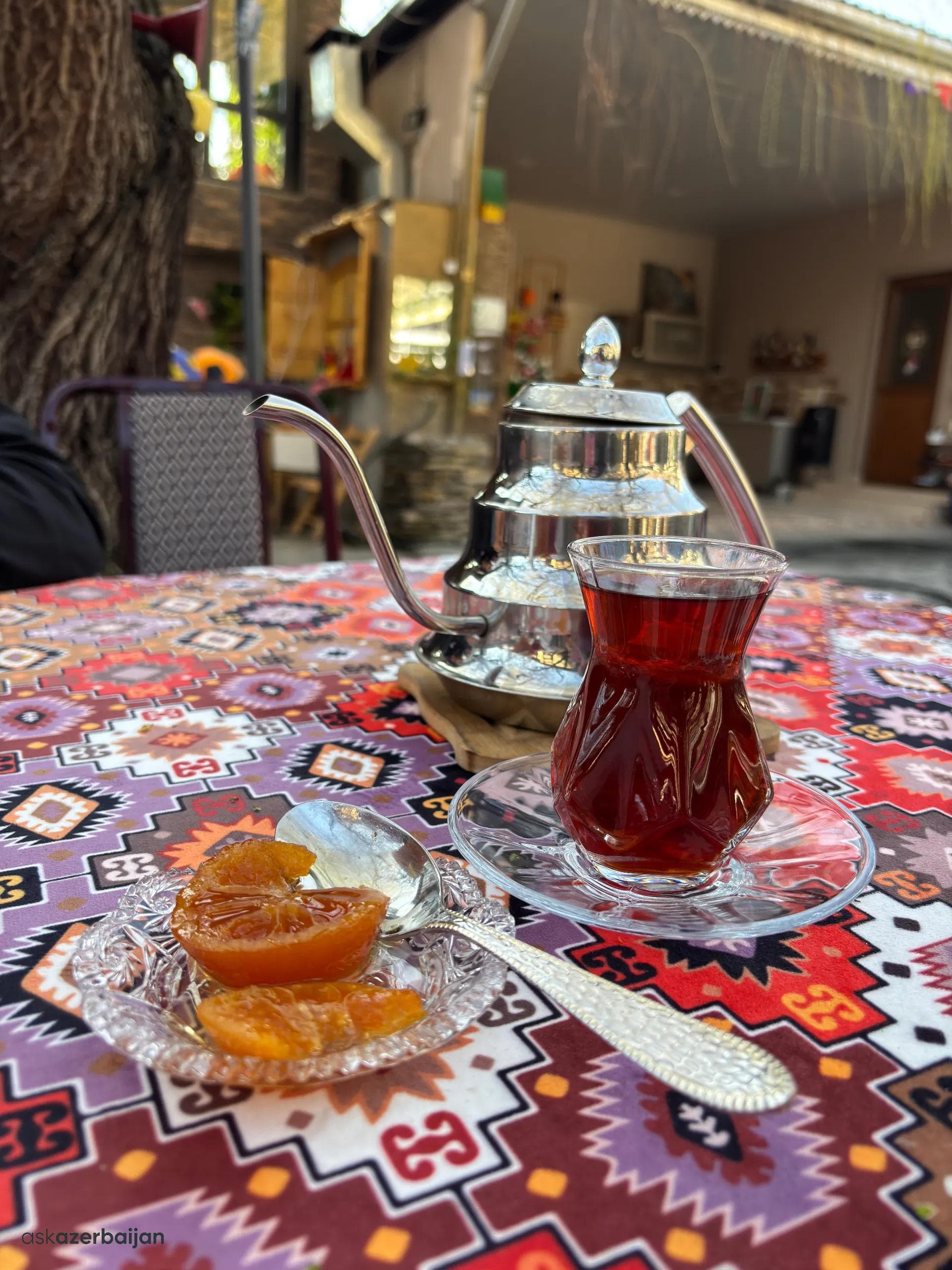 Azerbaijani tea culture is ancient, intricate, and deeply beloved. Tea is served in the armudu — a small, pear-shaped glass whose name means exactly that: ‘pear’ in Azerbaijani.